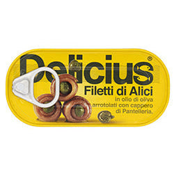 Can of Delicius Filetti di Alici with a yellow label on a white background