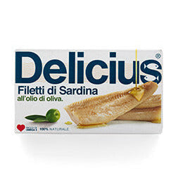 Delicius sardine fillets packaging on a white background